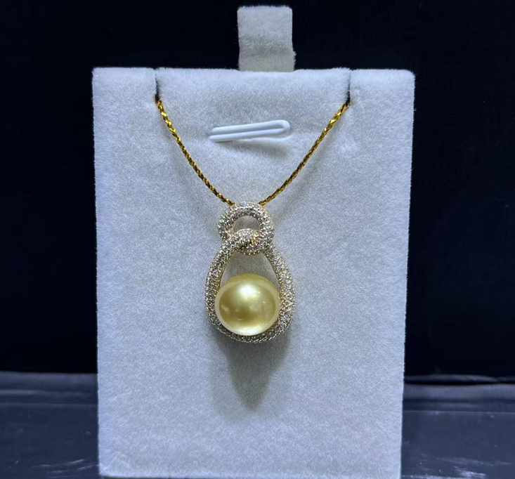 F33 "海水南洋金珠吊墜  (送銀鏈)" (63YS1320A0643) 10-11mm 金色 S925銀 $2998