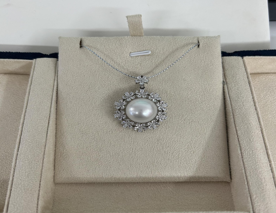 F36 "海水澳白珍珠吊墜  (送銀鏈)" (62YS1712A0038) 15-16mm白色S925銀 $2998