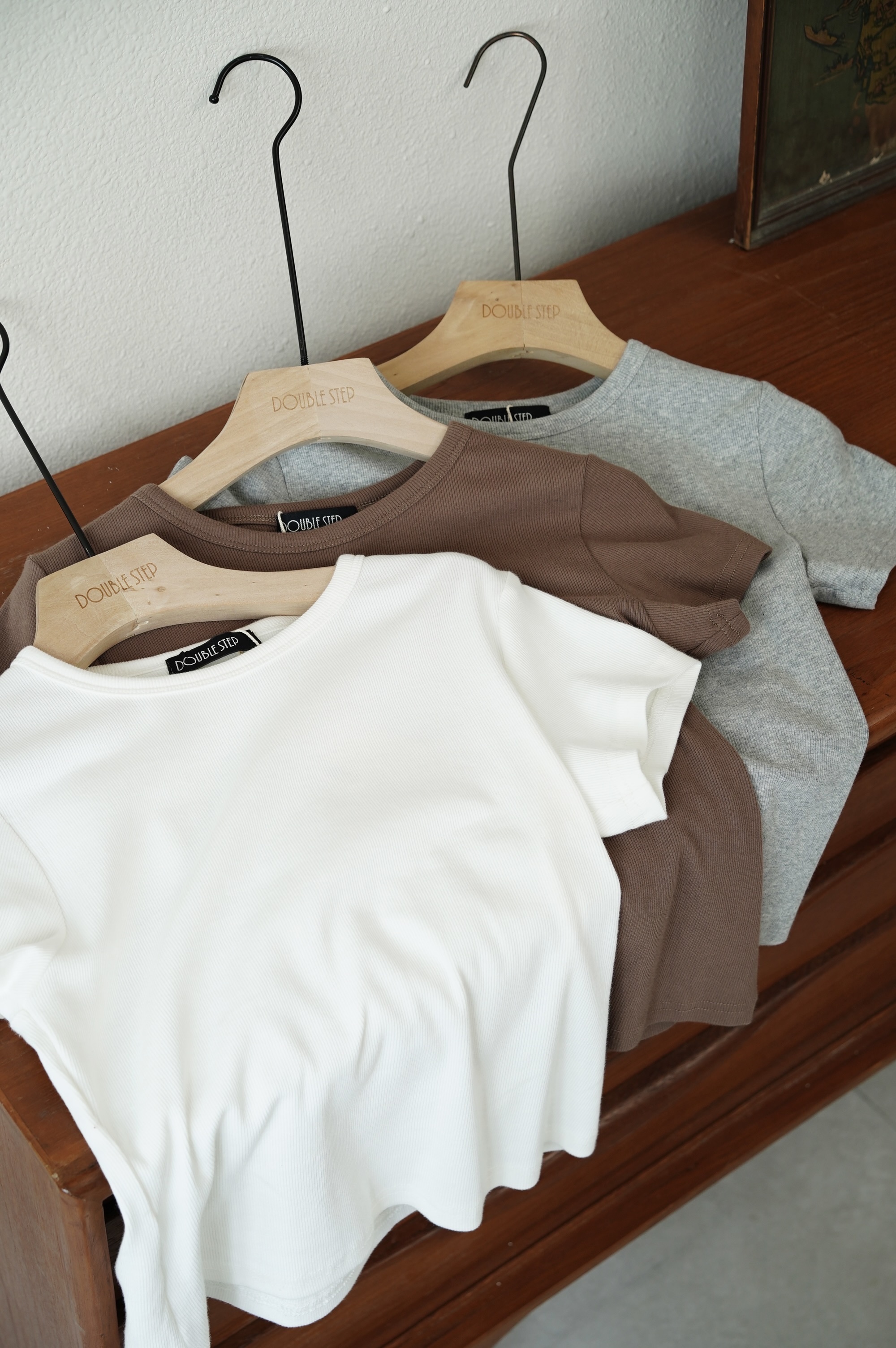 百搭合身大彈性TEE - BL52750 ( 3件即減$36）