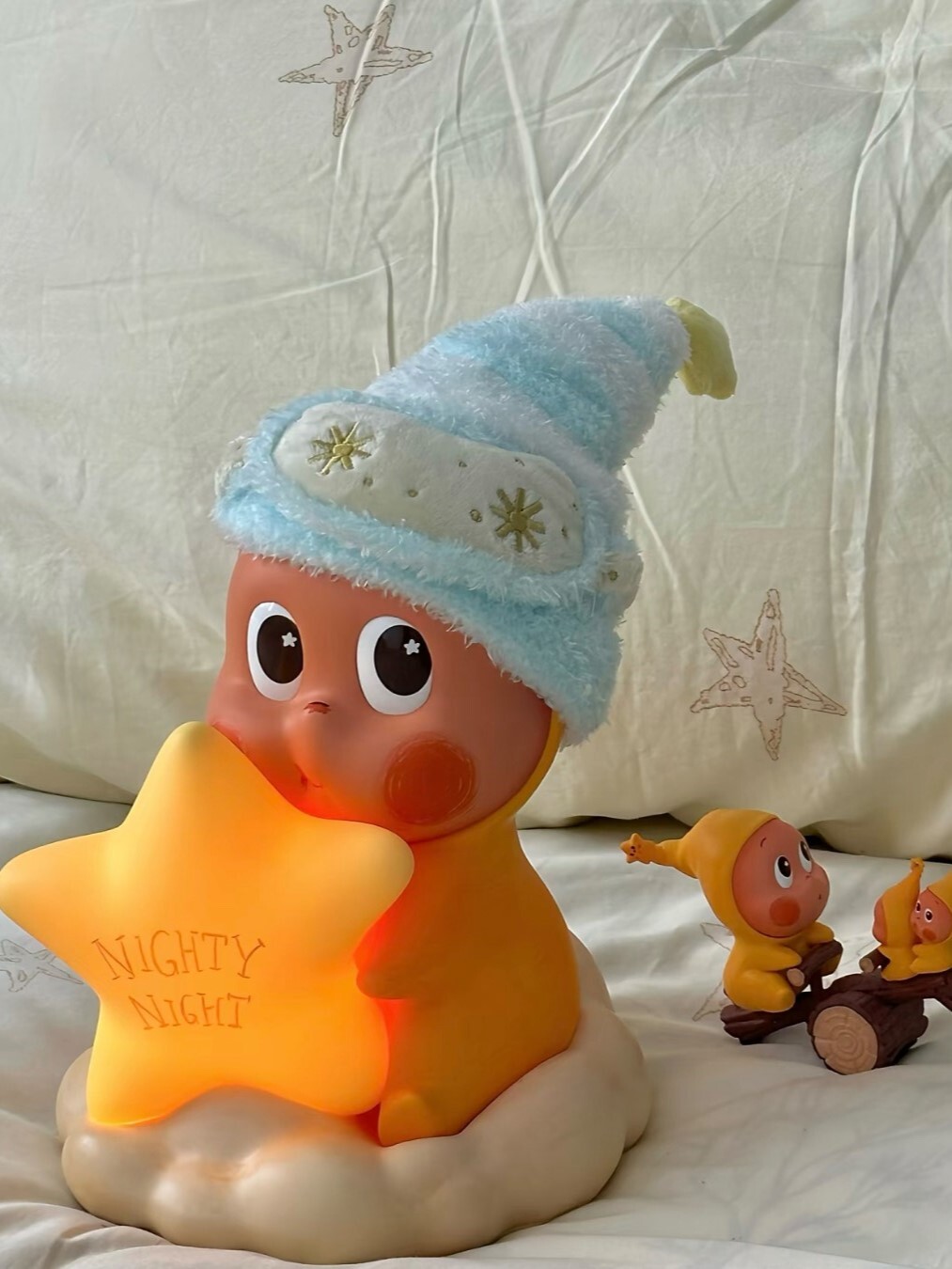 POP MART 泡泡瑪特星星人經典系列 晚安拍拍燈