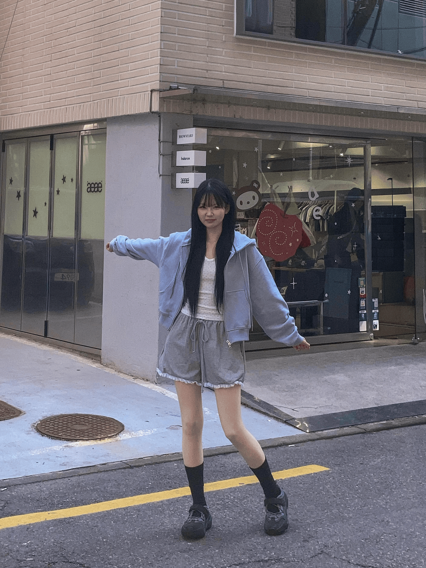 Cute Cute Laces Shorts〈🇰🇷DAY 3〉