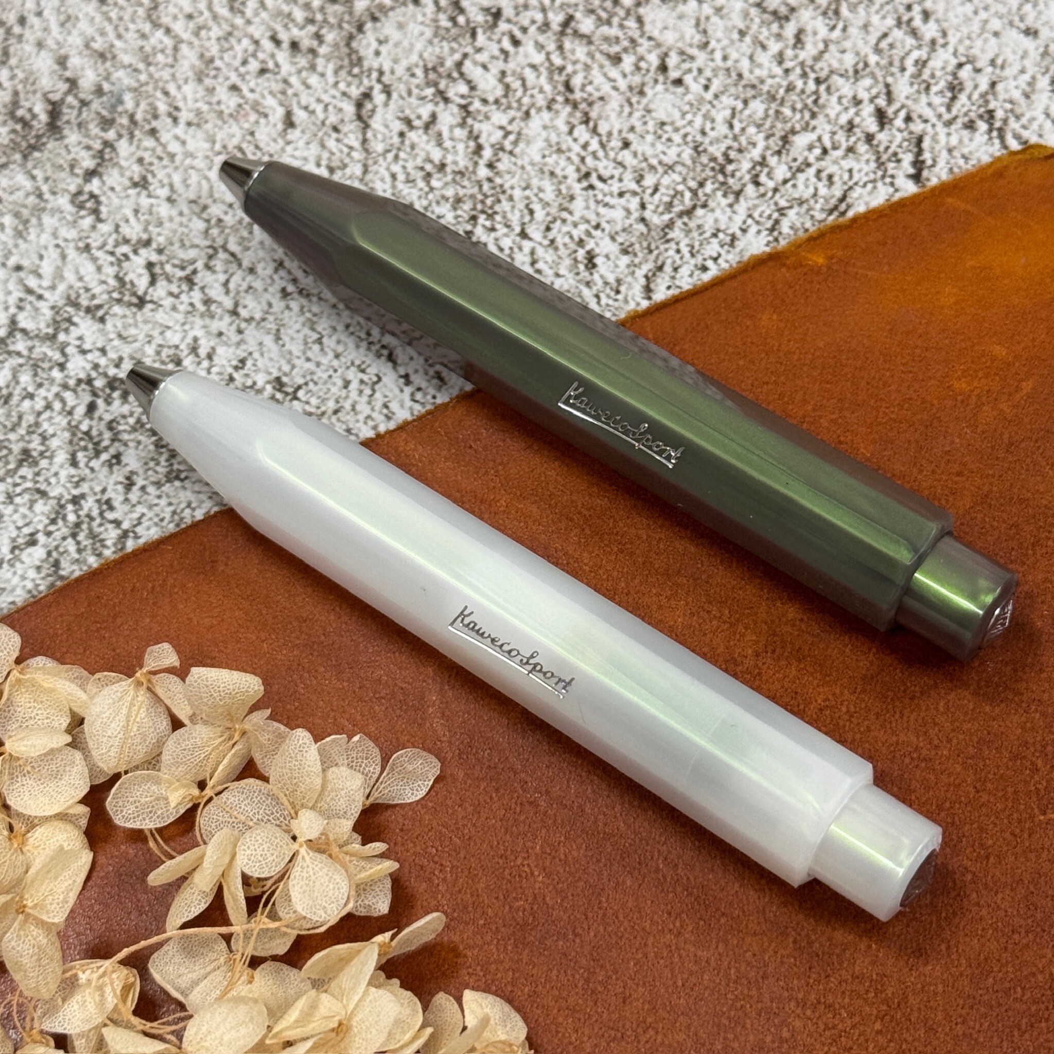德國 KAWECO ｜ Lunar Sport 短版 原子筆 曜影綠 柔光綠