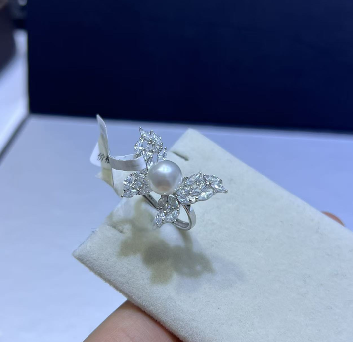 F101 海水澳白戒指 (63YS2560A1485) 8-9mm 白色 S925银 $5688