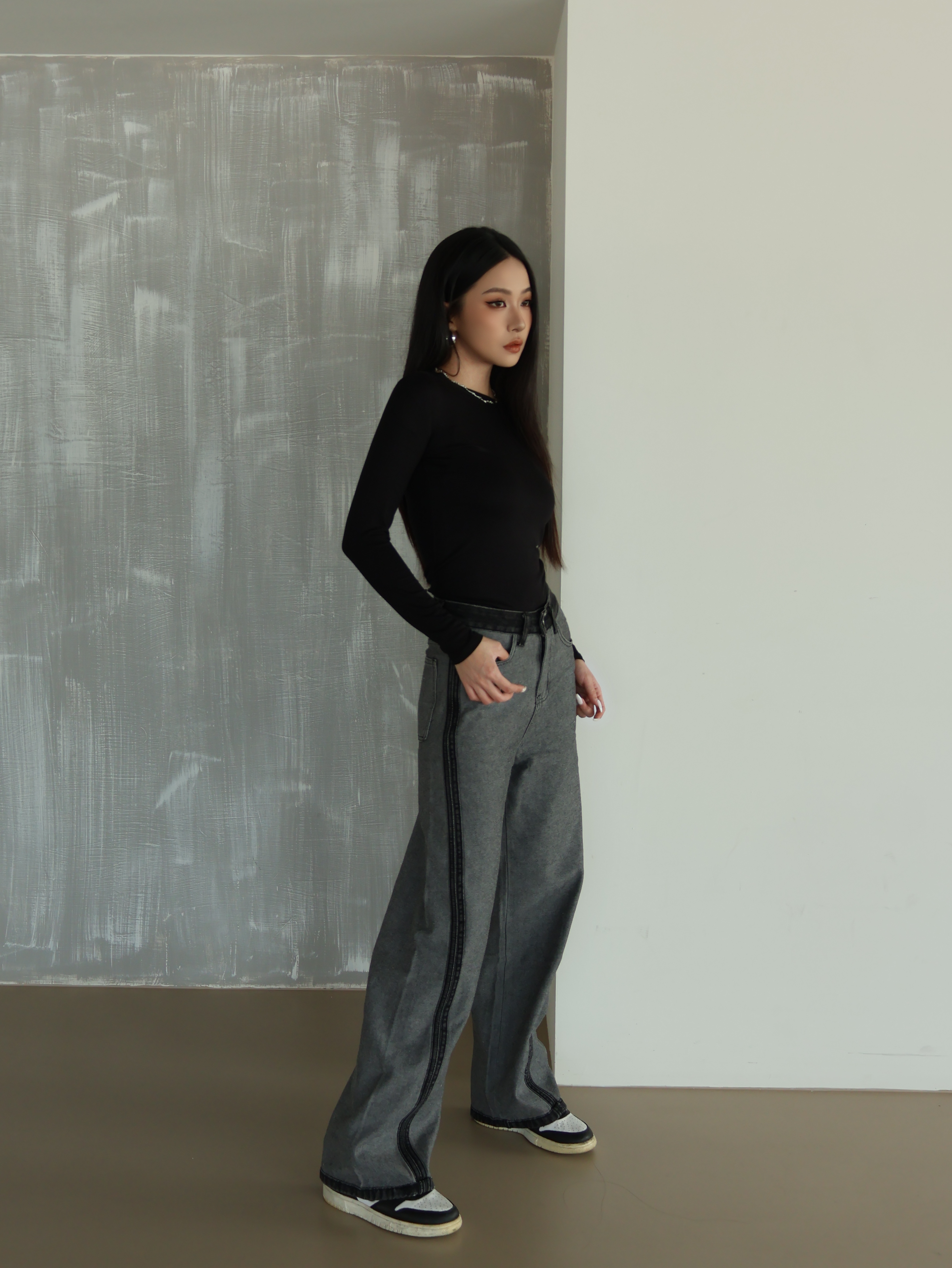 反川設計直筒褲