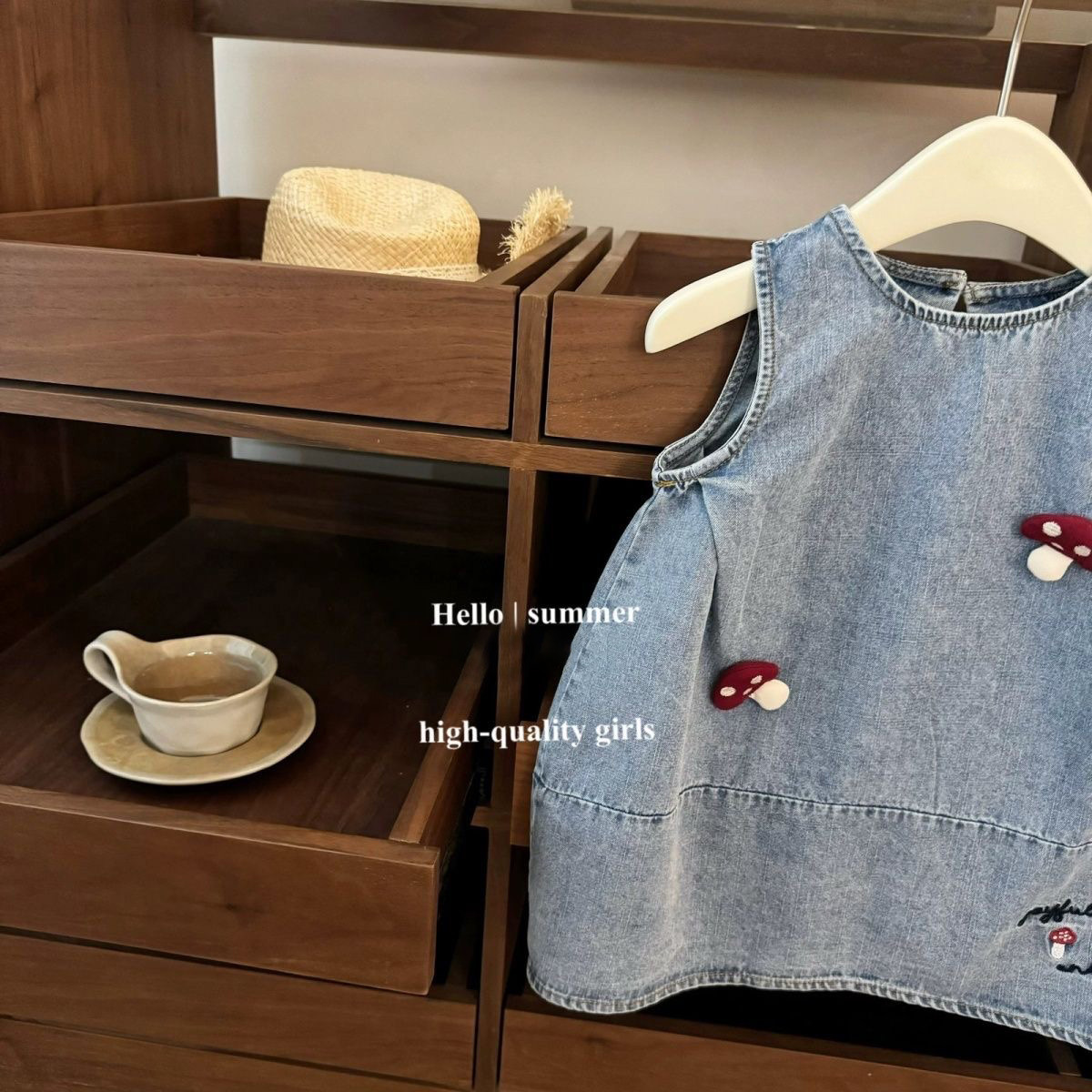 【H0552】ins小蘑菇刺繡牛仔花苞背心裙(73-110)