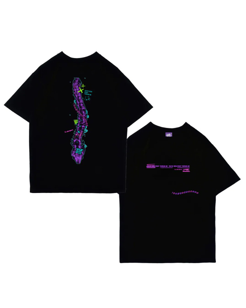 小踢Teewee 裸照 T-Shirt