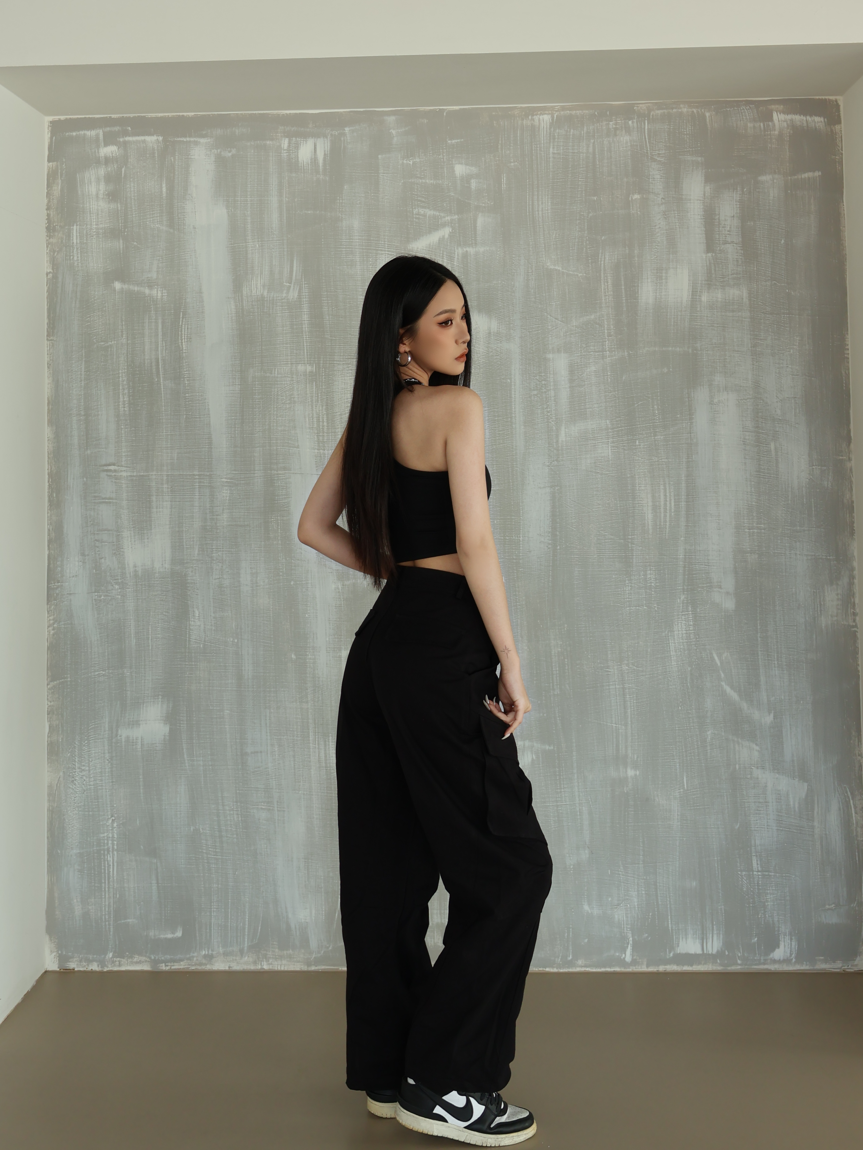 工裝抓皺直筒褲