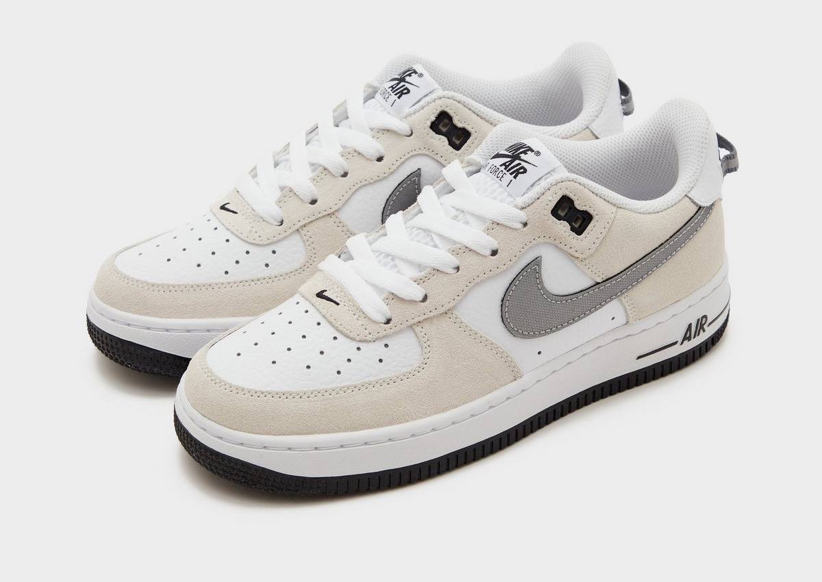【預訂】 NIKE AIR FORCE 1 LV8 卡其灰白"小鞋尾帶"-GS