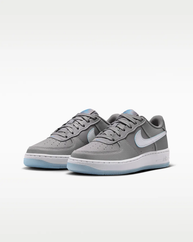 【預訂】 NIKE AIR FORCE 1 SE 灰藍果凍底-GS