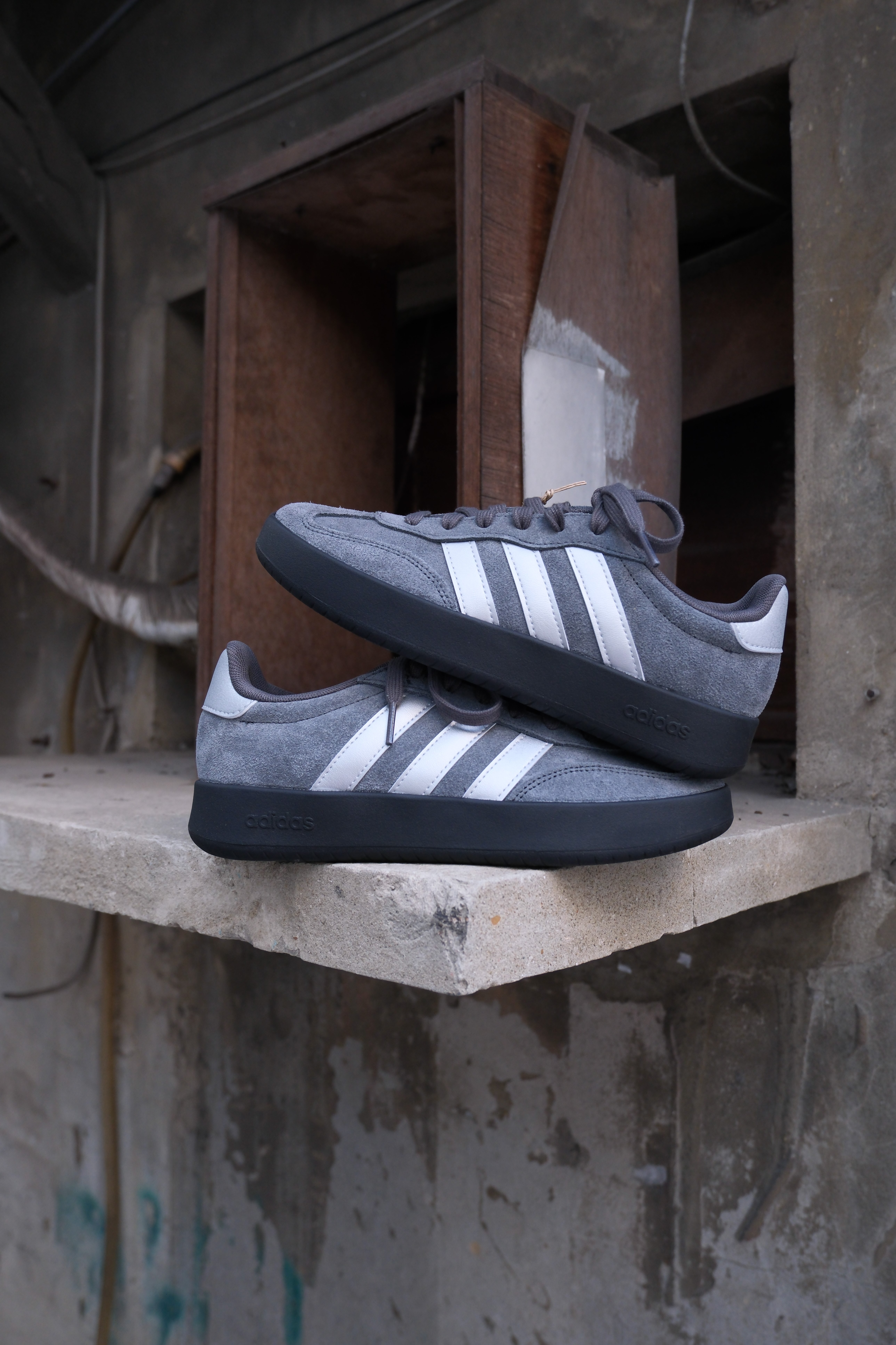 Adidas Barreda 深灰 麂皮  復古 德訓鞋 板鞋 KH6999