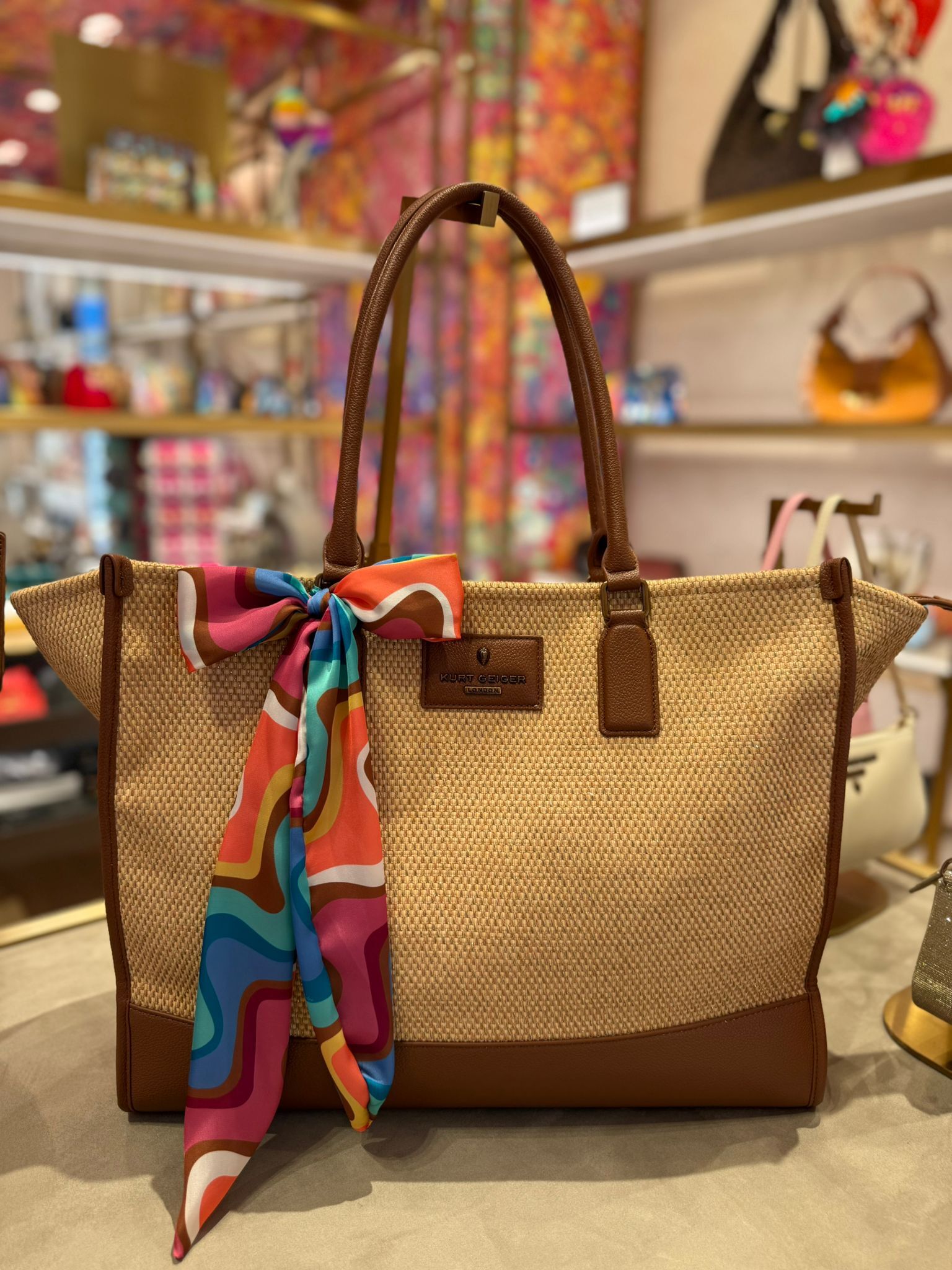 英國代購 (獨立訂單)-KG KURT GEIGER CHISWICK SHOPPER