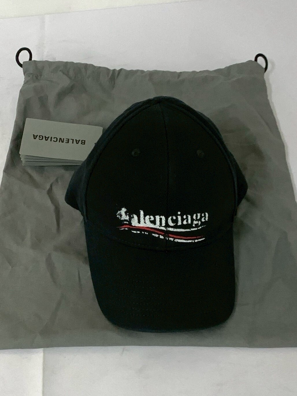 現貨6折 Balenciaga 經典潑漆可樂Logo 黑色老帽