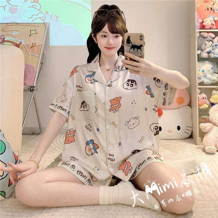 小新居家服睡衣