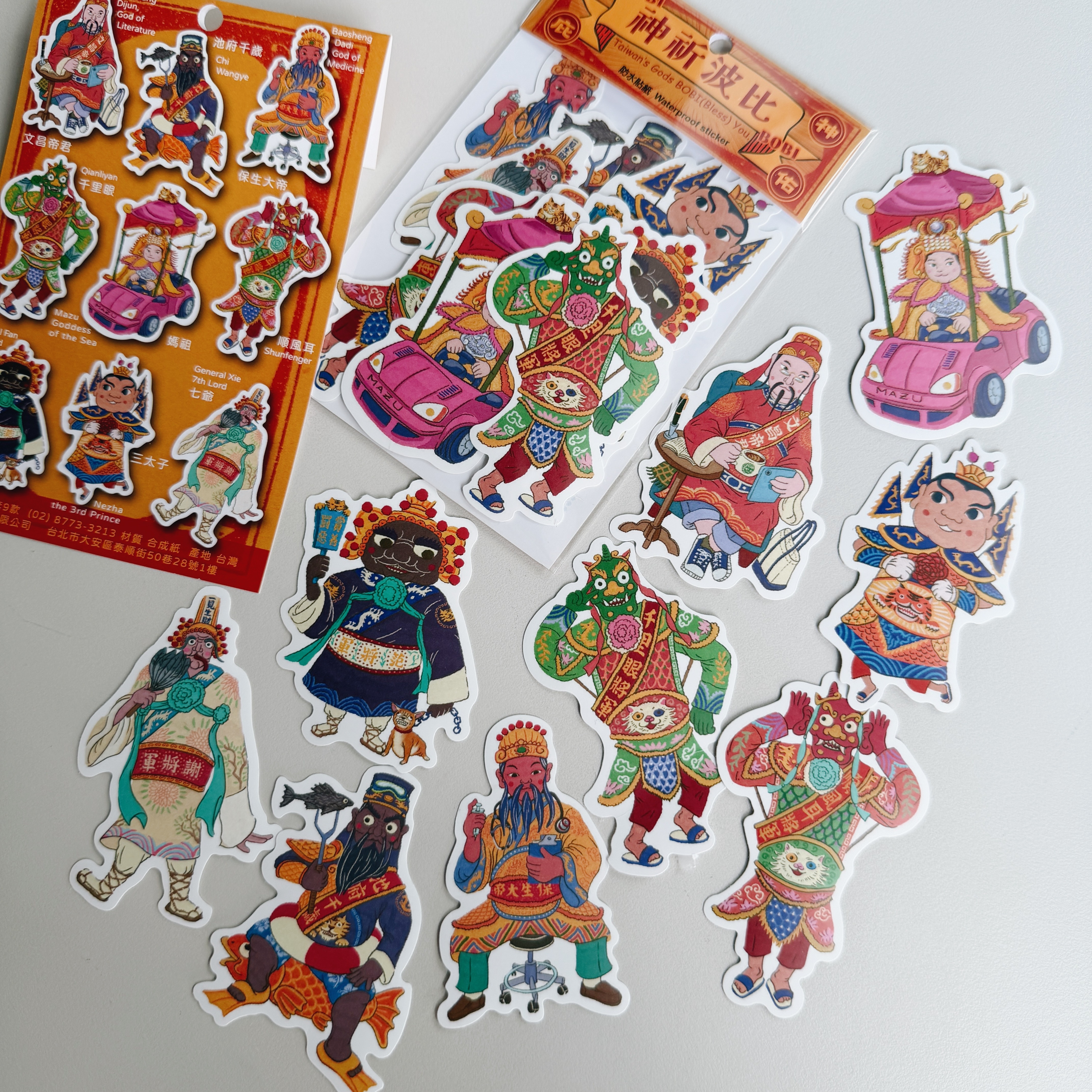 神祈波比 9入防水貼紙包｜針線球