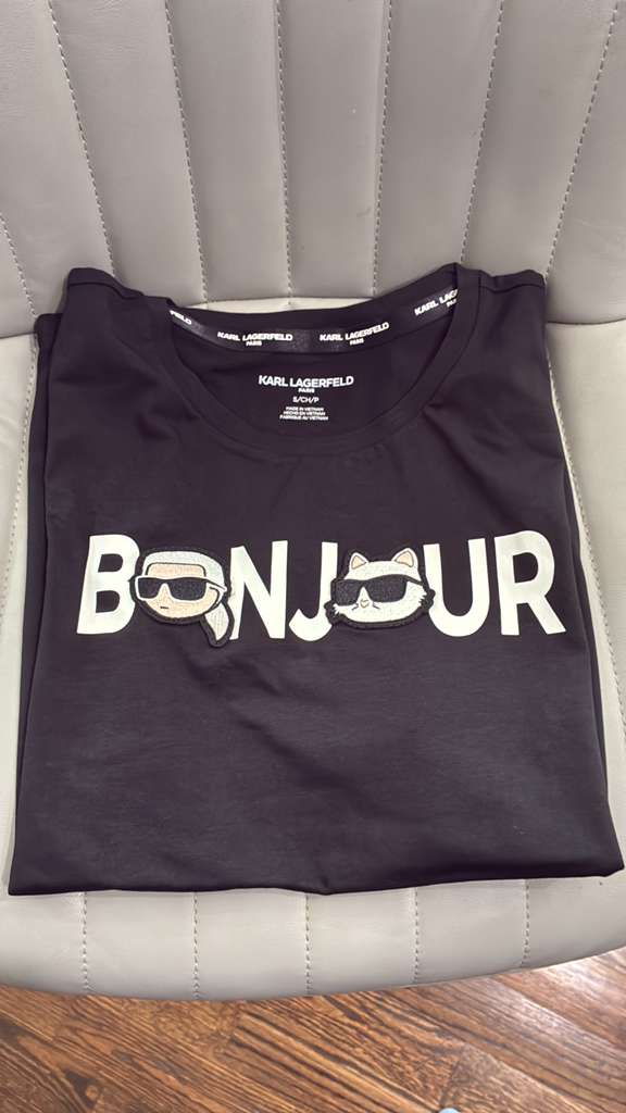 XA011 Karl largerfield BONJOUR tee 黑色