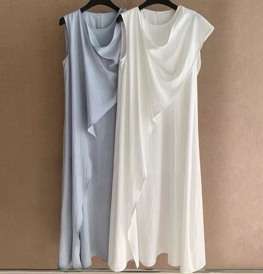 060321 小眾設計款! 背心長洋 - 白色