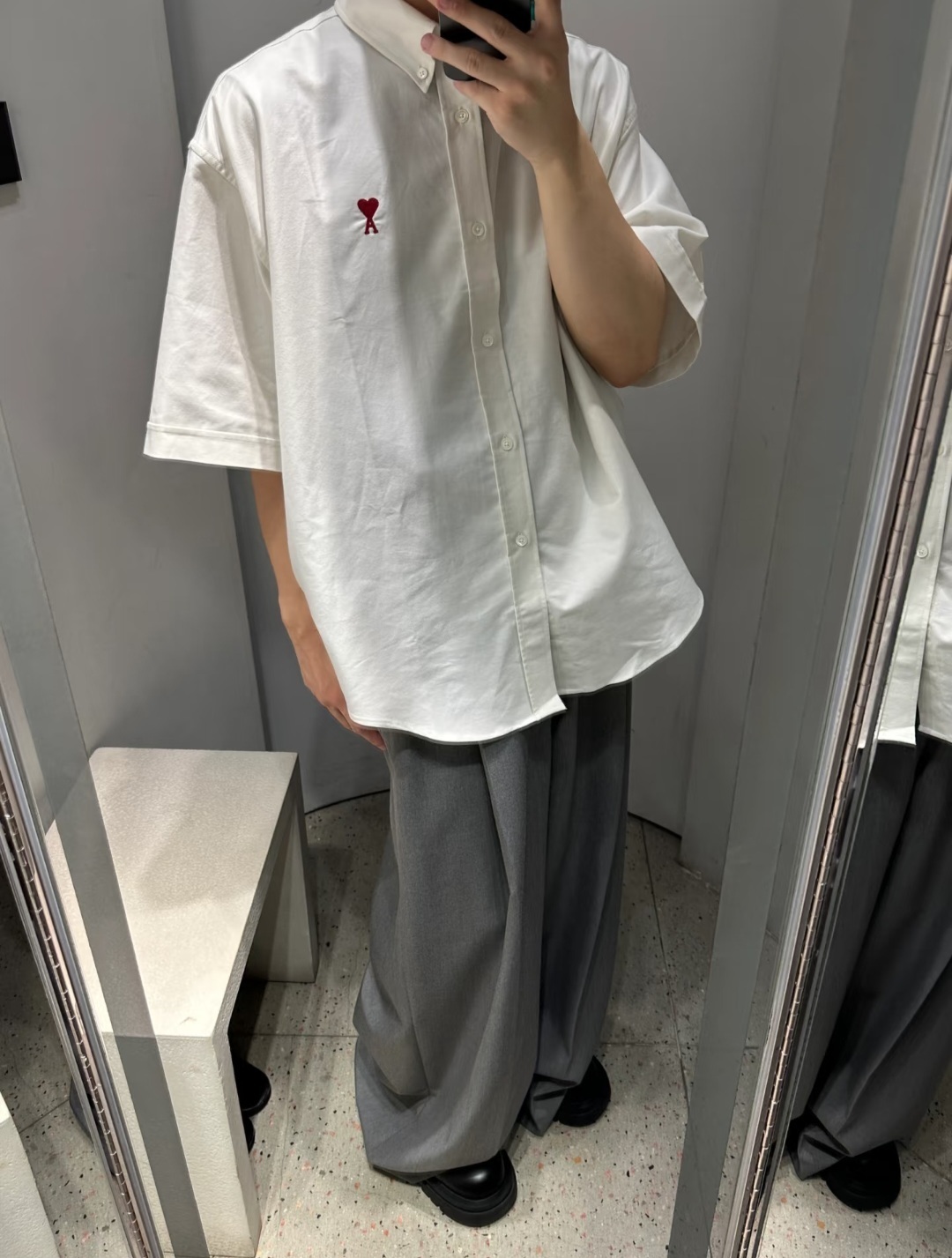 AMI 小愛心 刺繡 白色襯衫