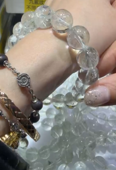 260321 - C25 11mm+頂級綠阿賽手串