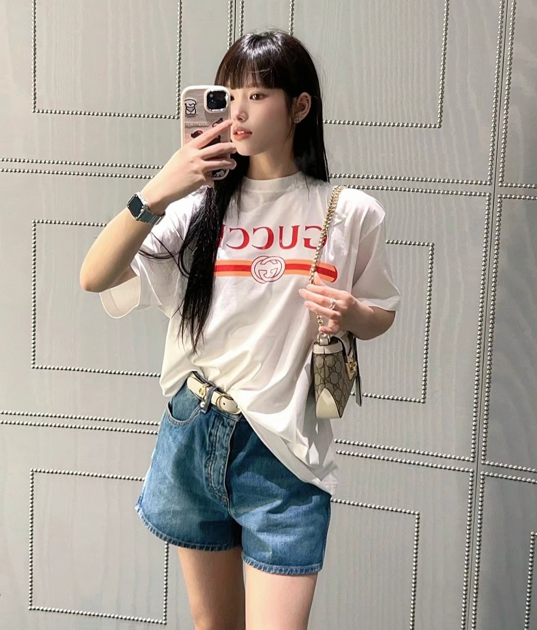 GG 白色 併 橙紅logo Tee 成人款