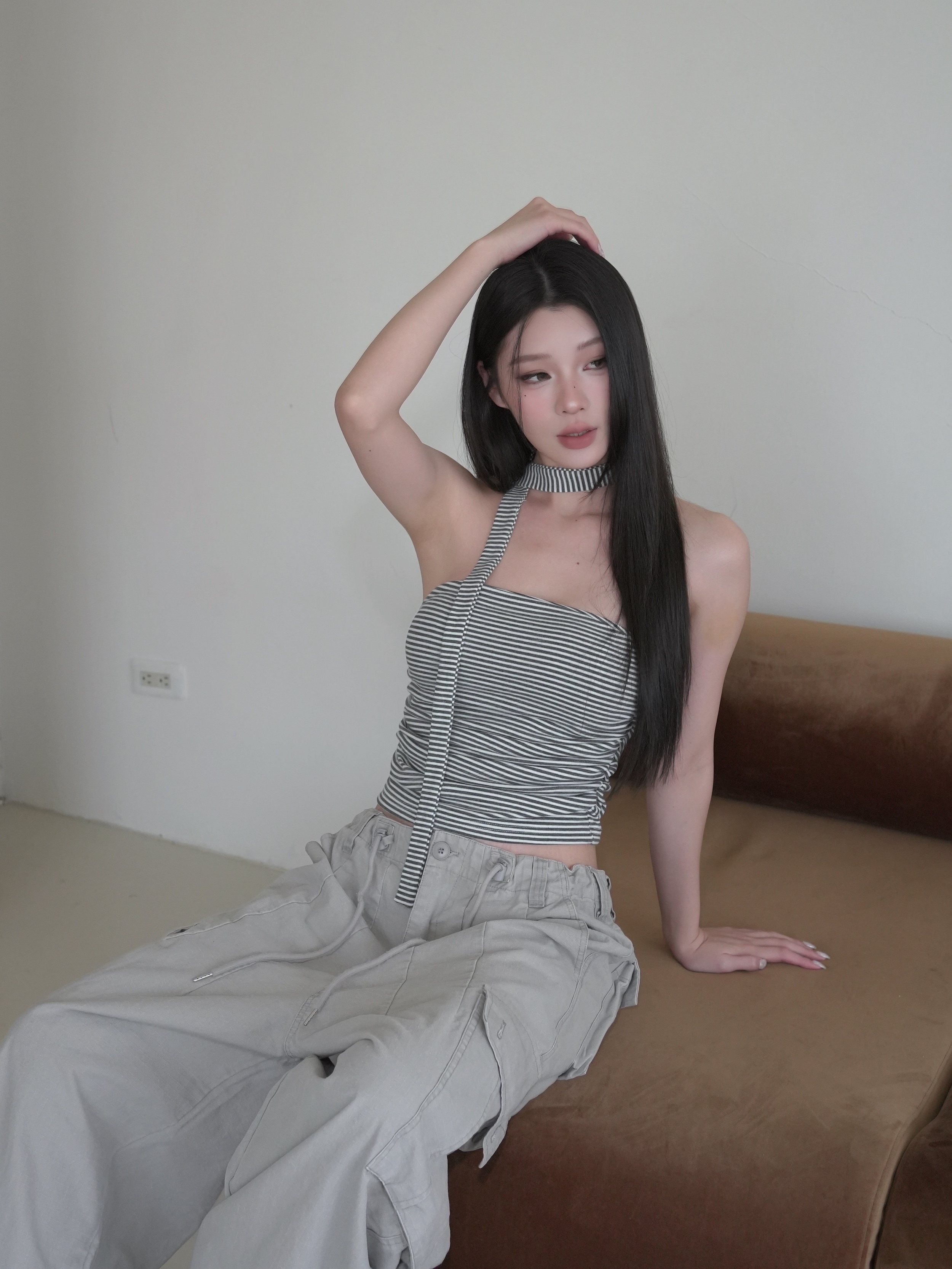 迷幻細條紋頸帶背心(含胸墊)