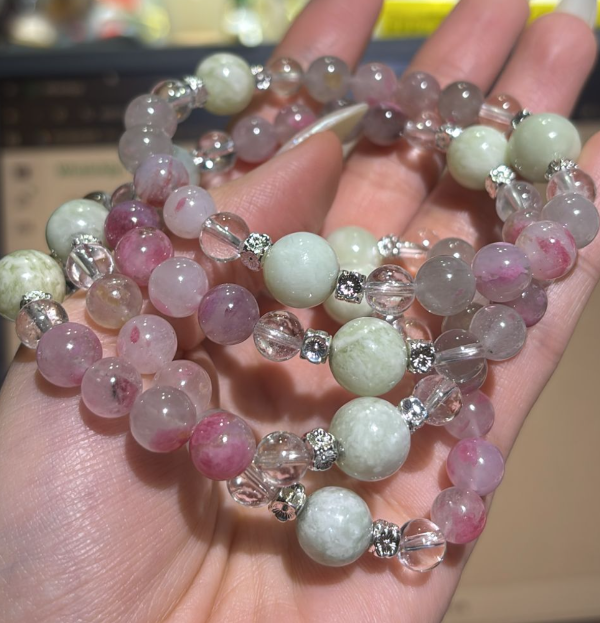 260321 - C52 薔薇櫻花雨青提奶蓋設計款手串