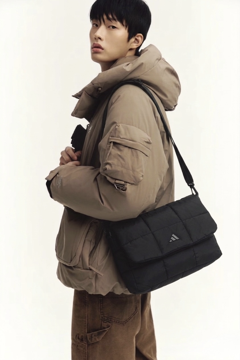 【預購】 adidas K03218888 雲朵包