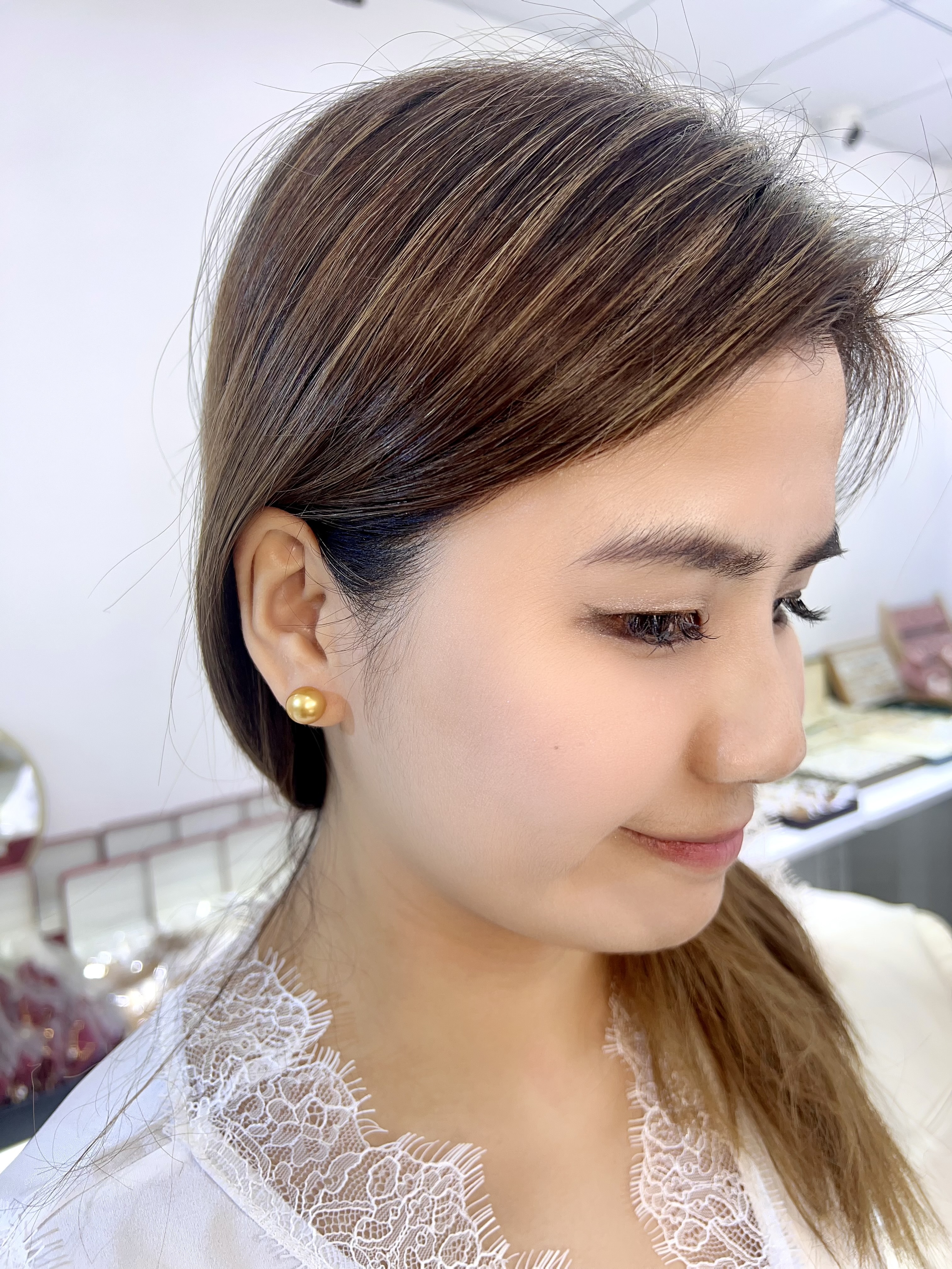 (限量5 ) F39   貴氣海水南洋金珠耳環 (63YS3000A0573) 10.1mm金色 $3988  (人氣NO:2 )