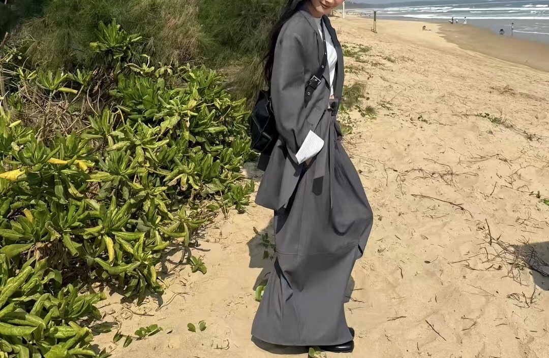 050193 小眾設計款! 拼接袖口西外 - 2 colors