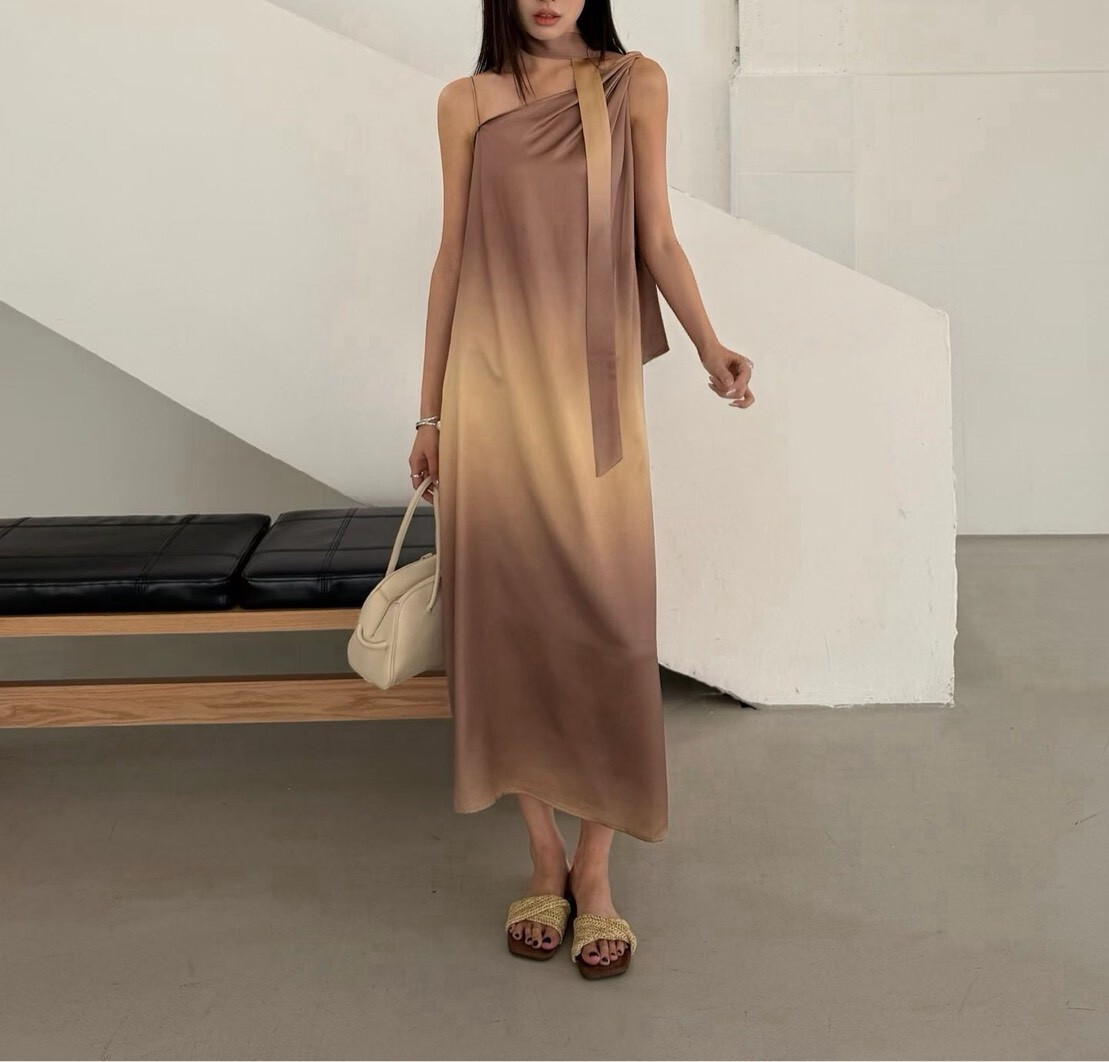 060292 漸層緞面長洋裝 - 2 colors