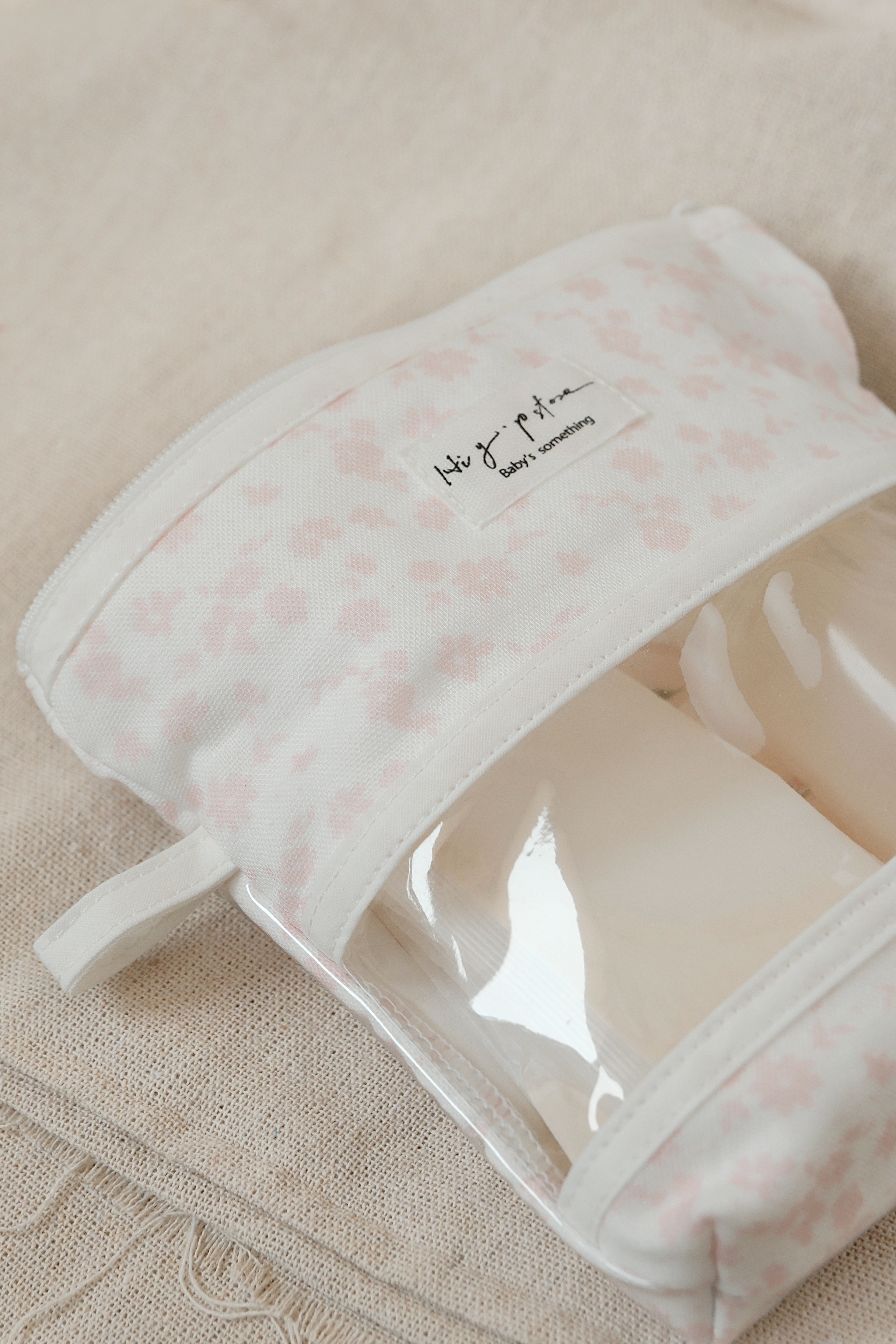 Hi Y.P store-透視照護收納包-霧粉霜語