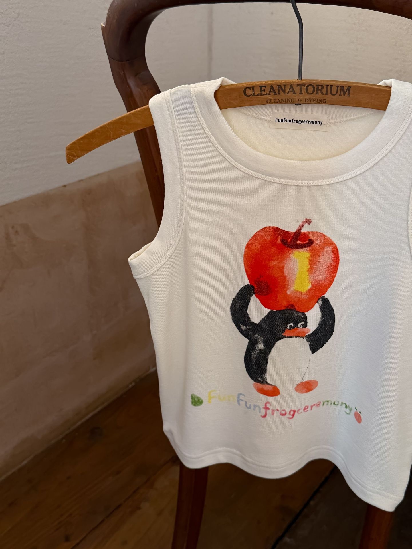 三色插畫塗鴉背心