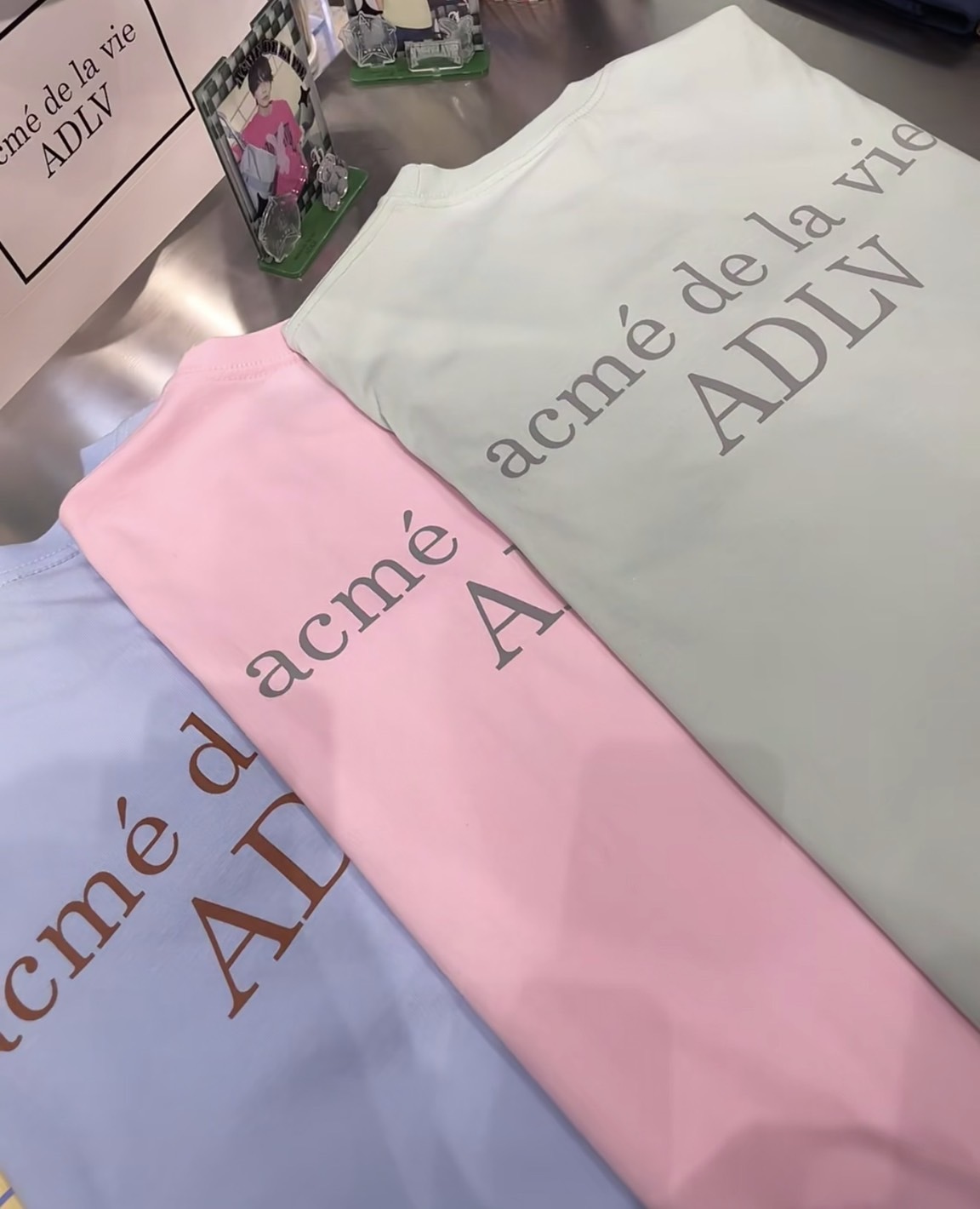 韓國 ADLV 基礎款馬卡龍色字母 短T