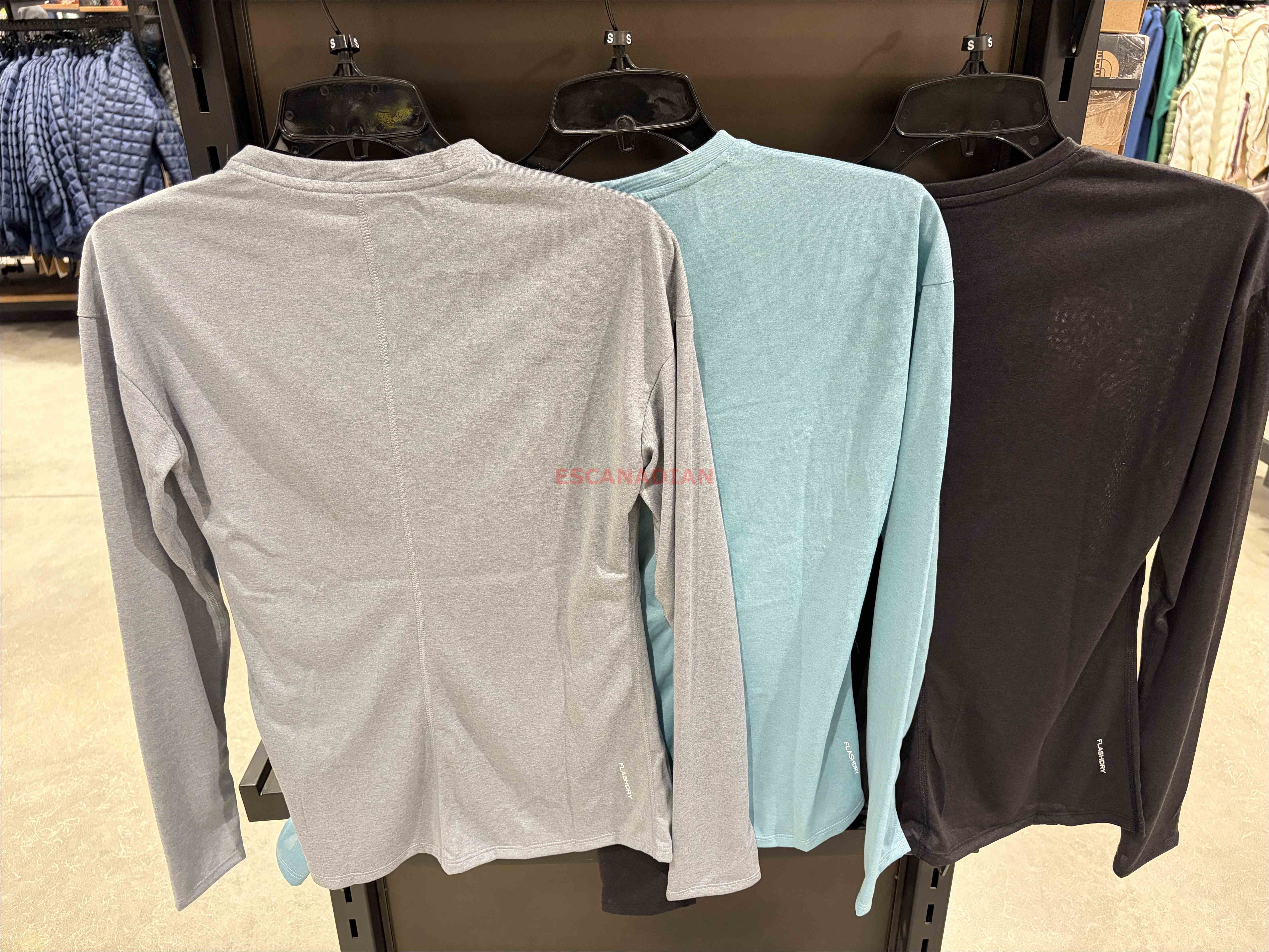 THE NORTH FACE 女大人 機能系列 速乾 輕薄 排汗材質 長TEE (3色)