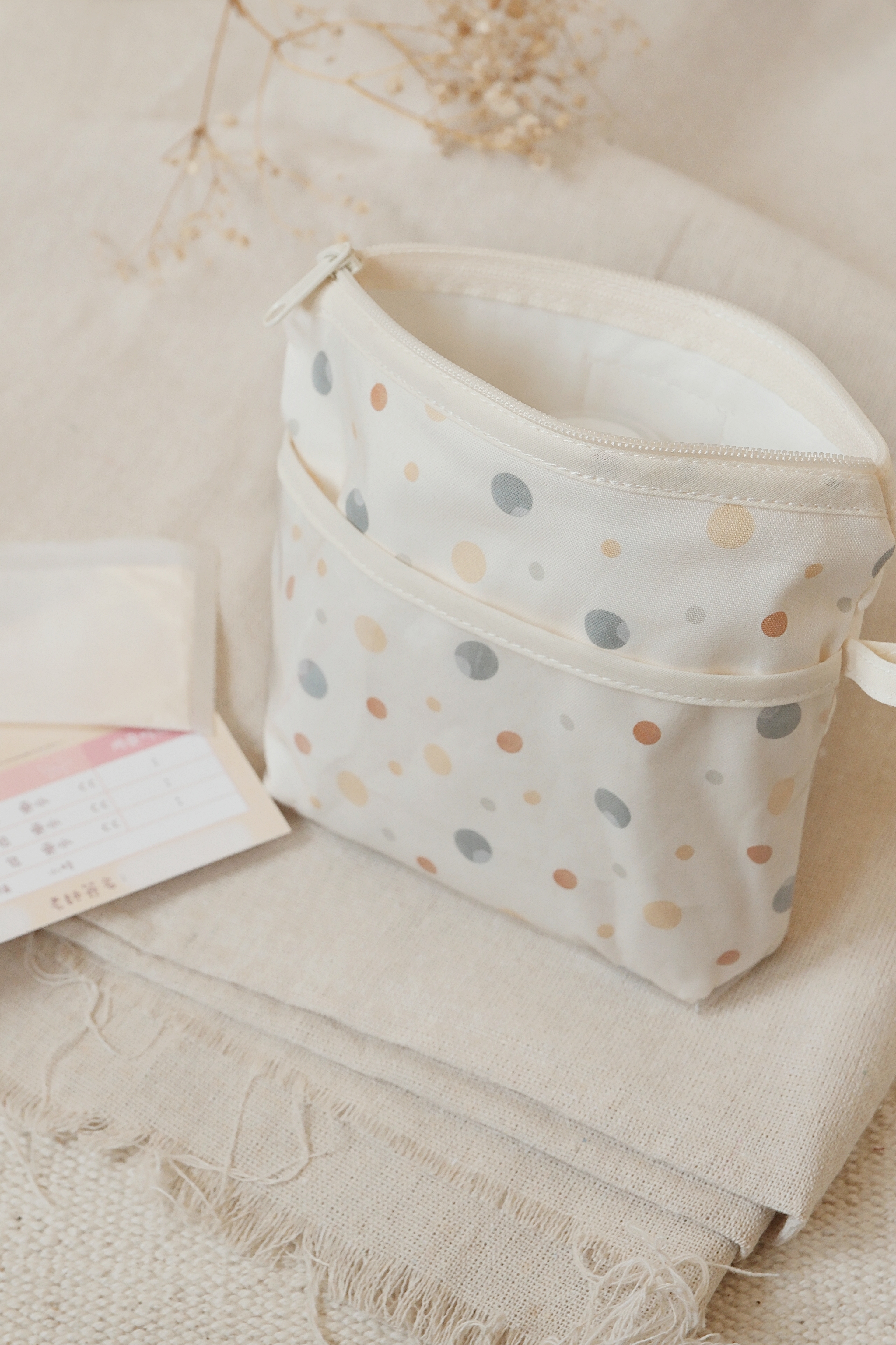 Hi Y.P store-透視照護收納包-彩虹泡泡