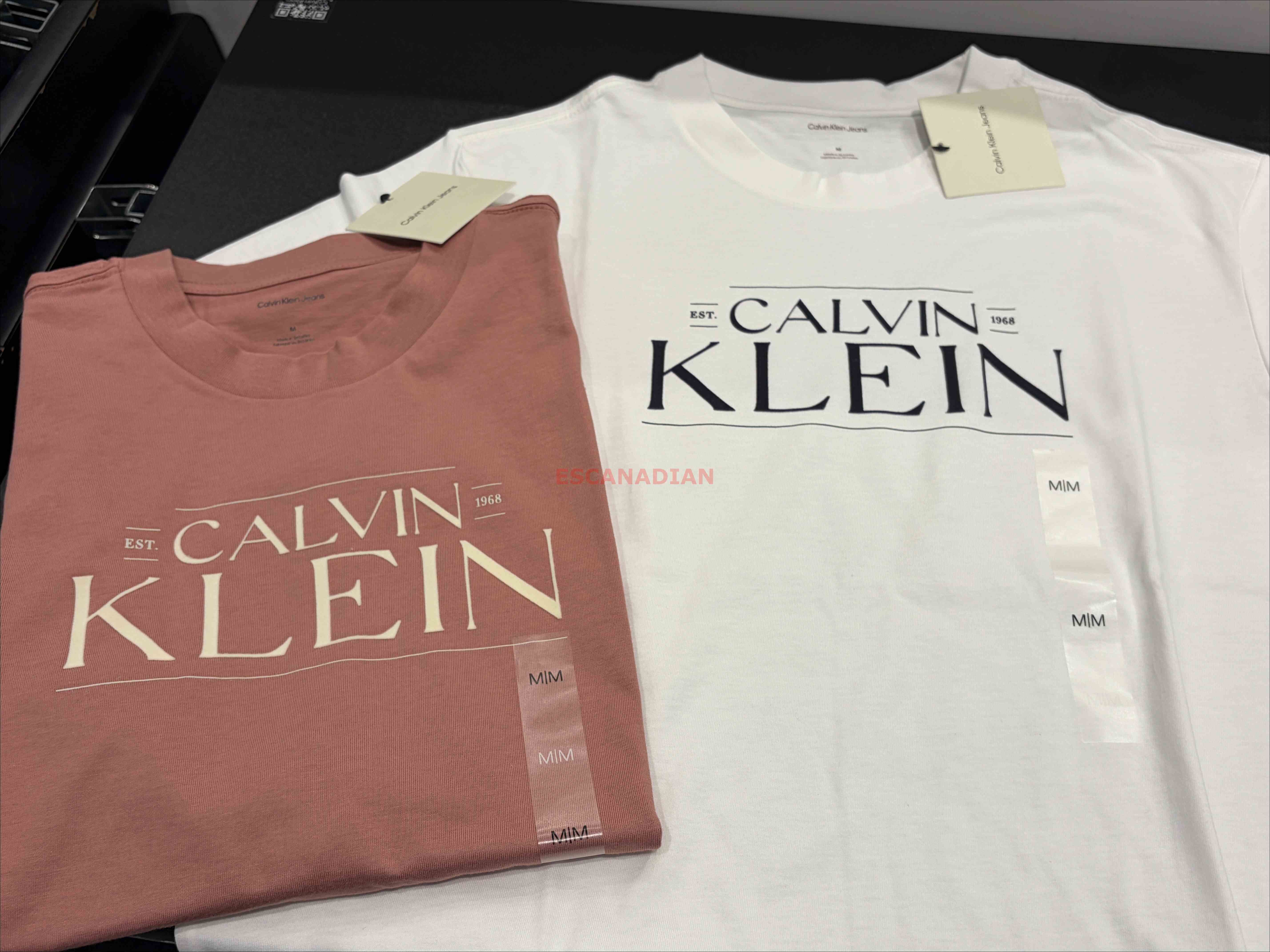 CK 男大人 字樣圖案 小厚棒 短TEE (2色)