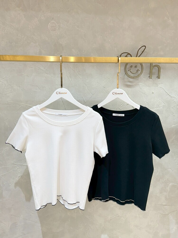 拷克邊捲捲素色短版上衣