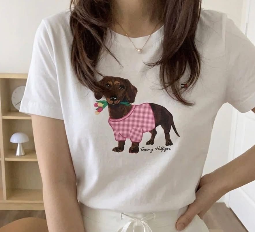 [USW] TOMMY HILFIGER WOMEN'S GRAPHIC DOG TEE DACHSHUND, UZZ1263 (UZZ1263)