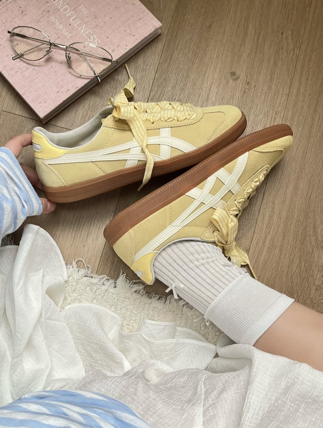 Onitsuka Tiger 鬼塚虎 格紋鞋帶 奶油檸檬