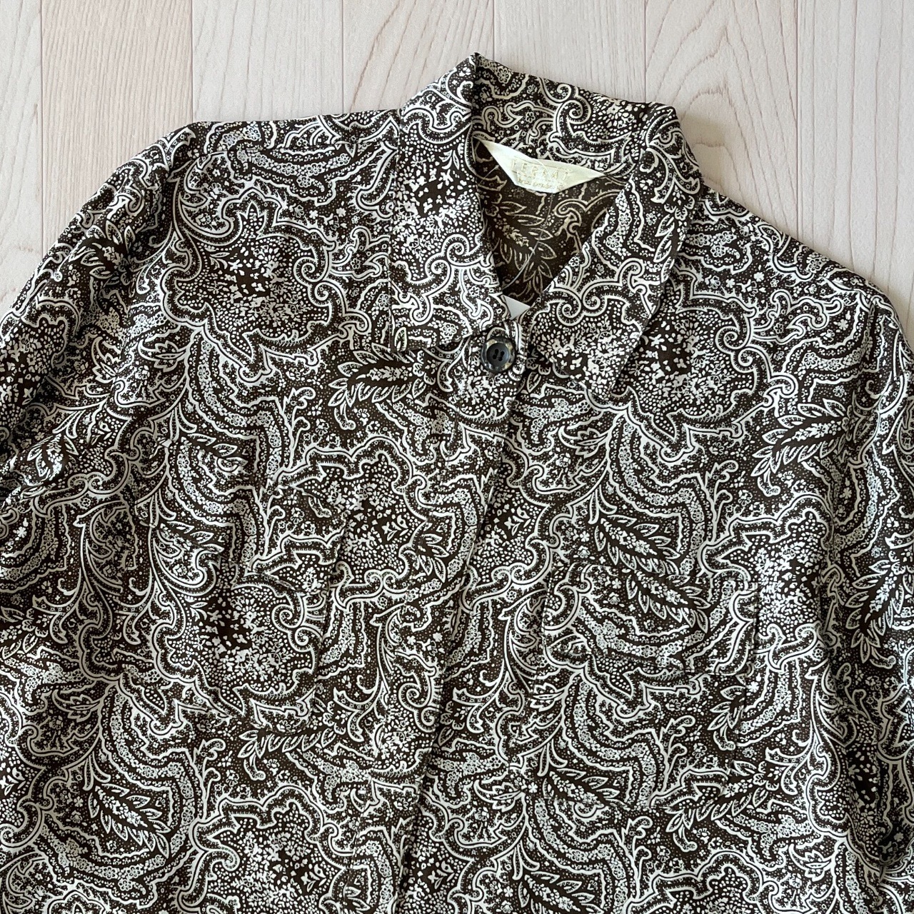 日本製啡色植物圖案古著上衣