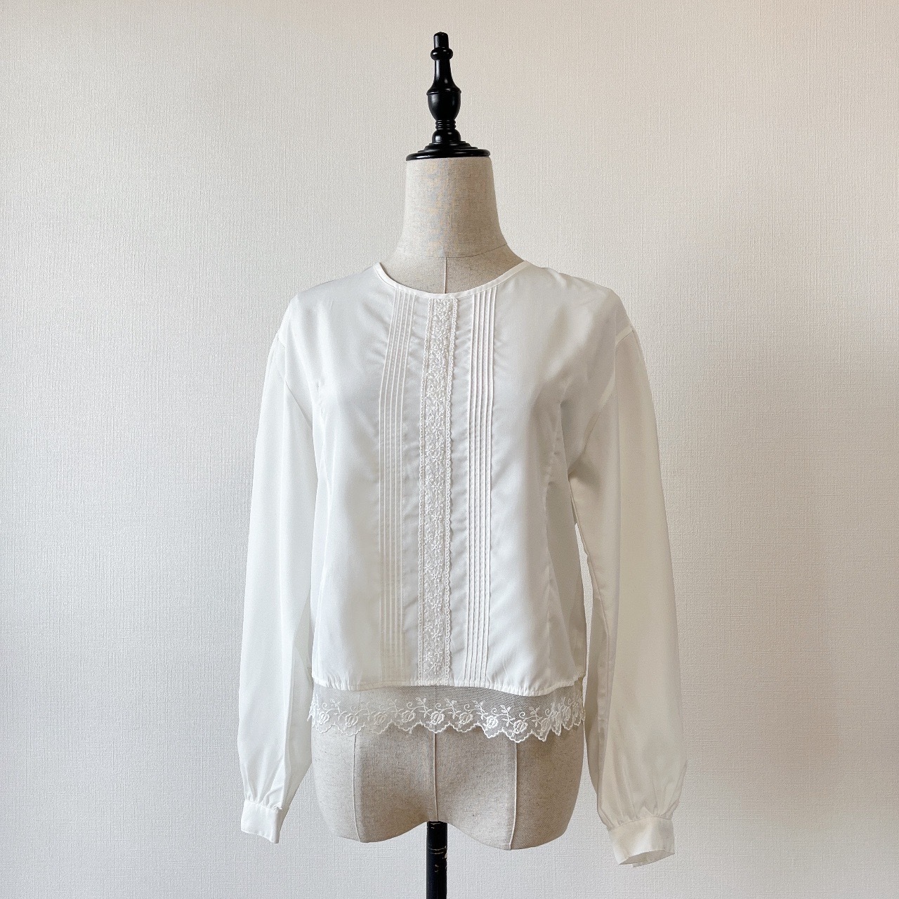 日本製米白色喱士長袖上衣