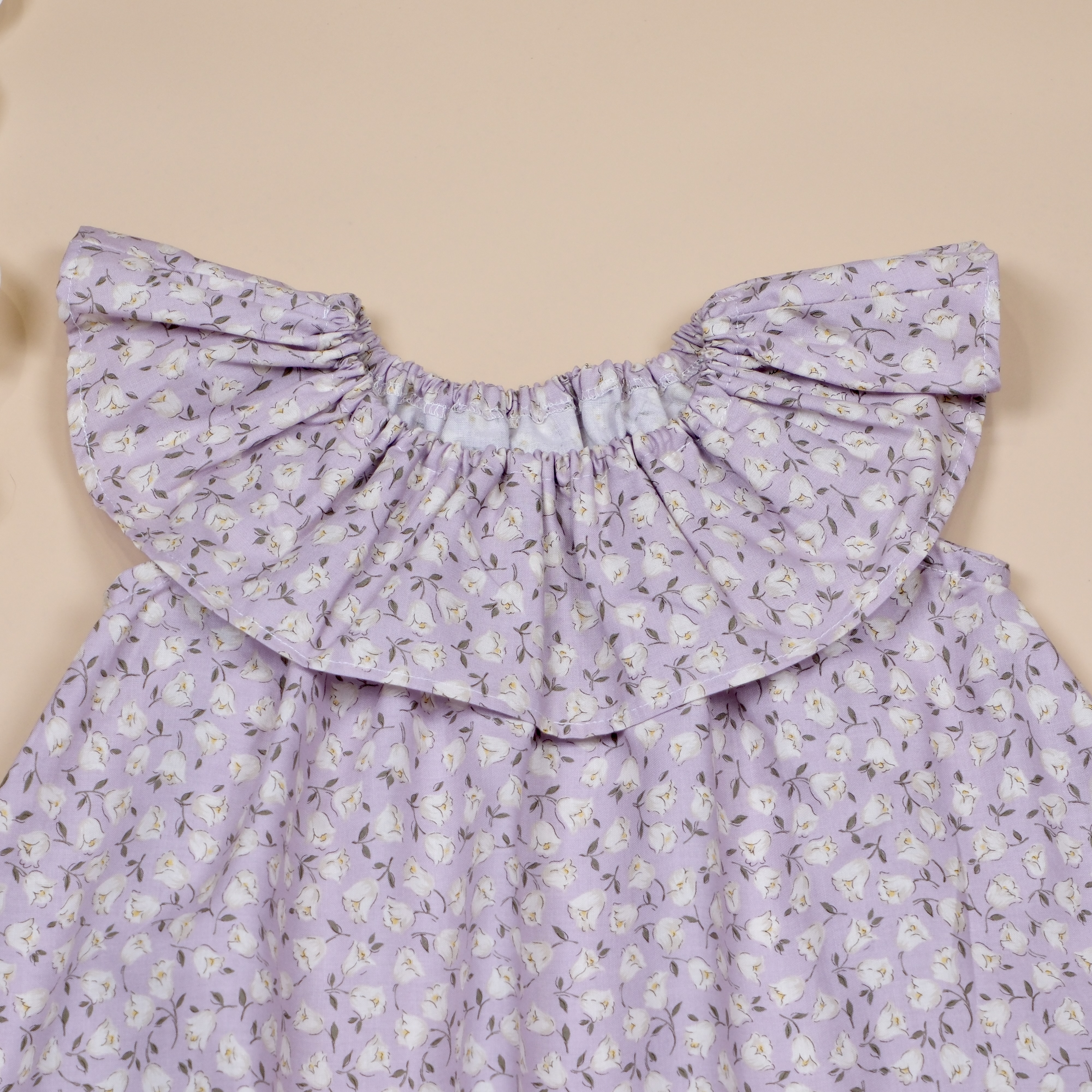 靜謐花影・丁香霧紫・飛袖圓領洋裝