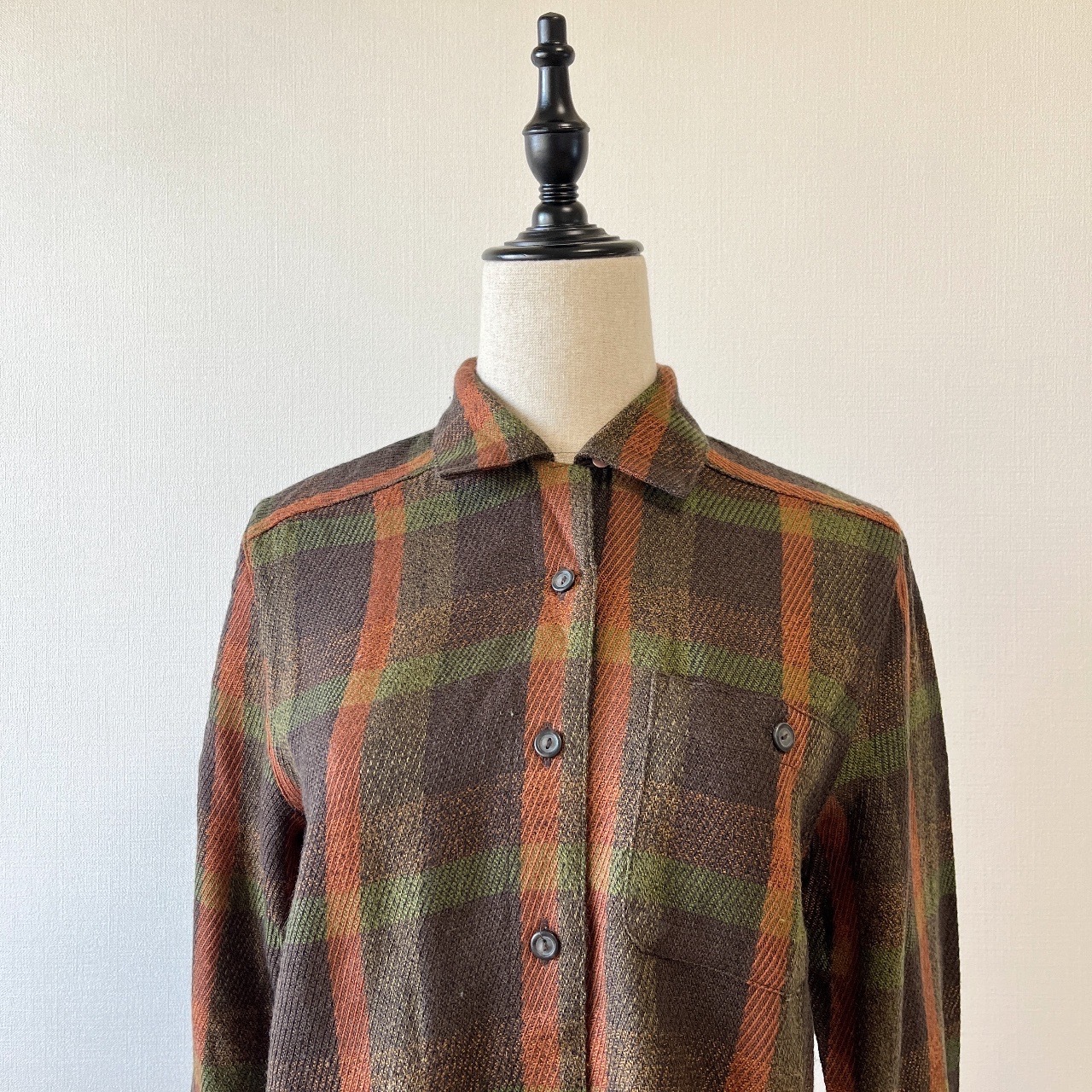 啡色格紋羊毛上衣