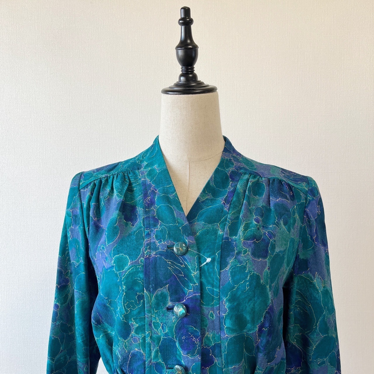 藍綠色修腰花卉圖案古著上衣