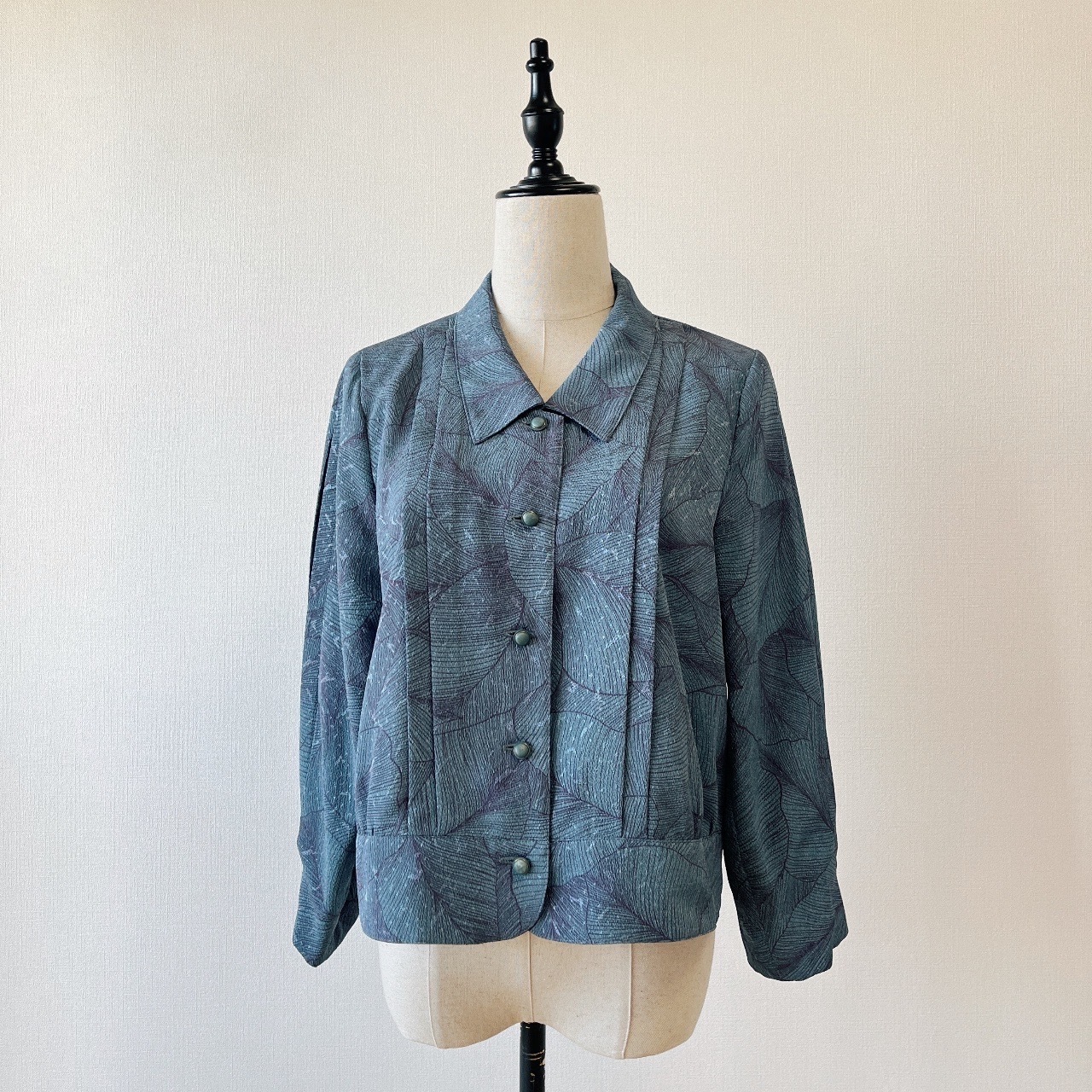 藍色和服布葉紋圖案古著上衣