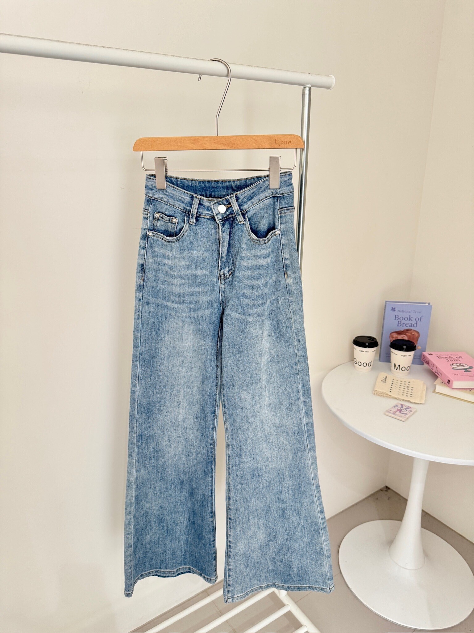 唯美刷色直筒褲