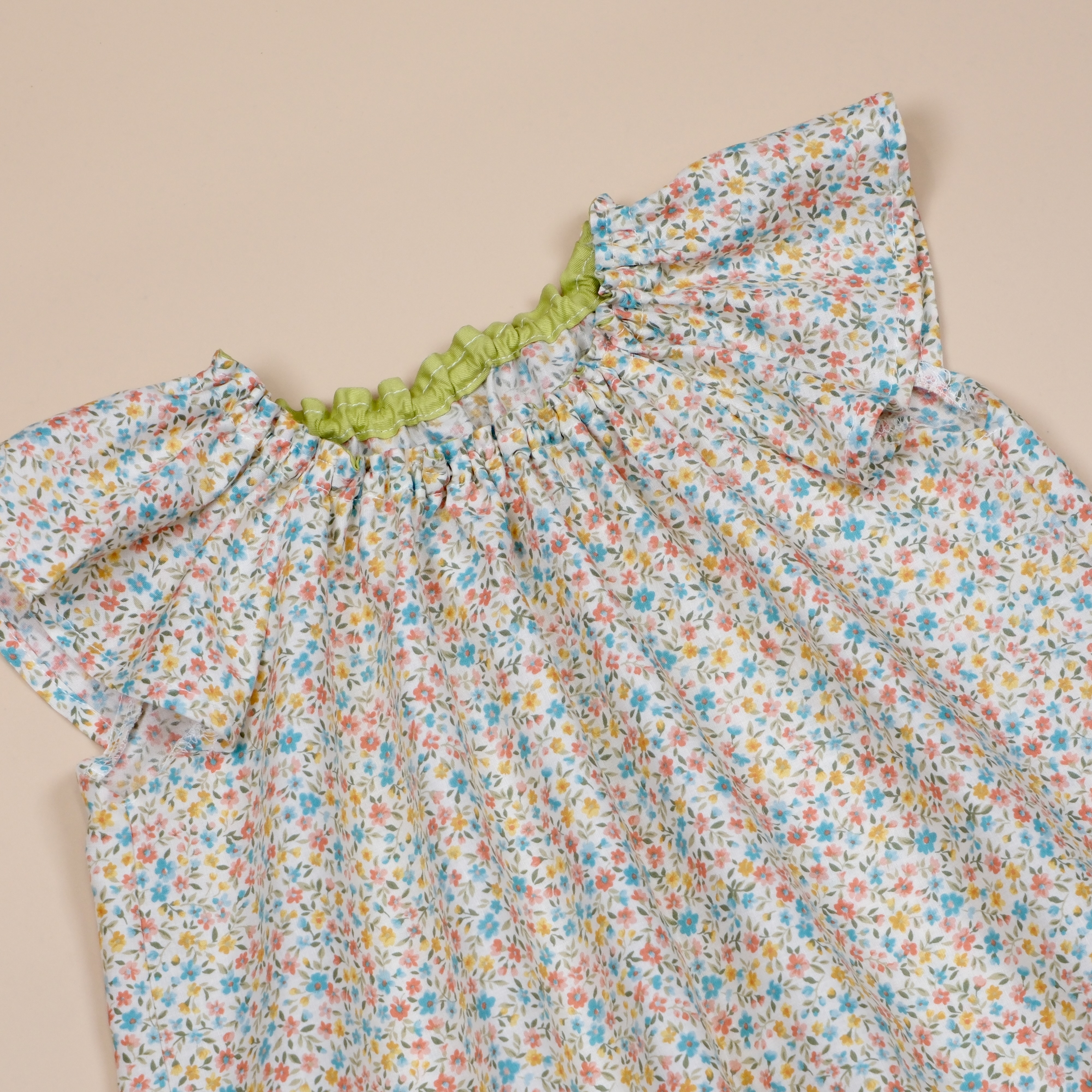 日常小花洋裝｜暖橘花