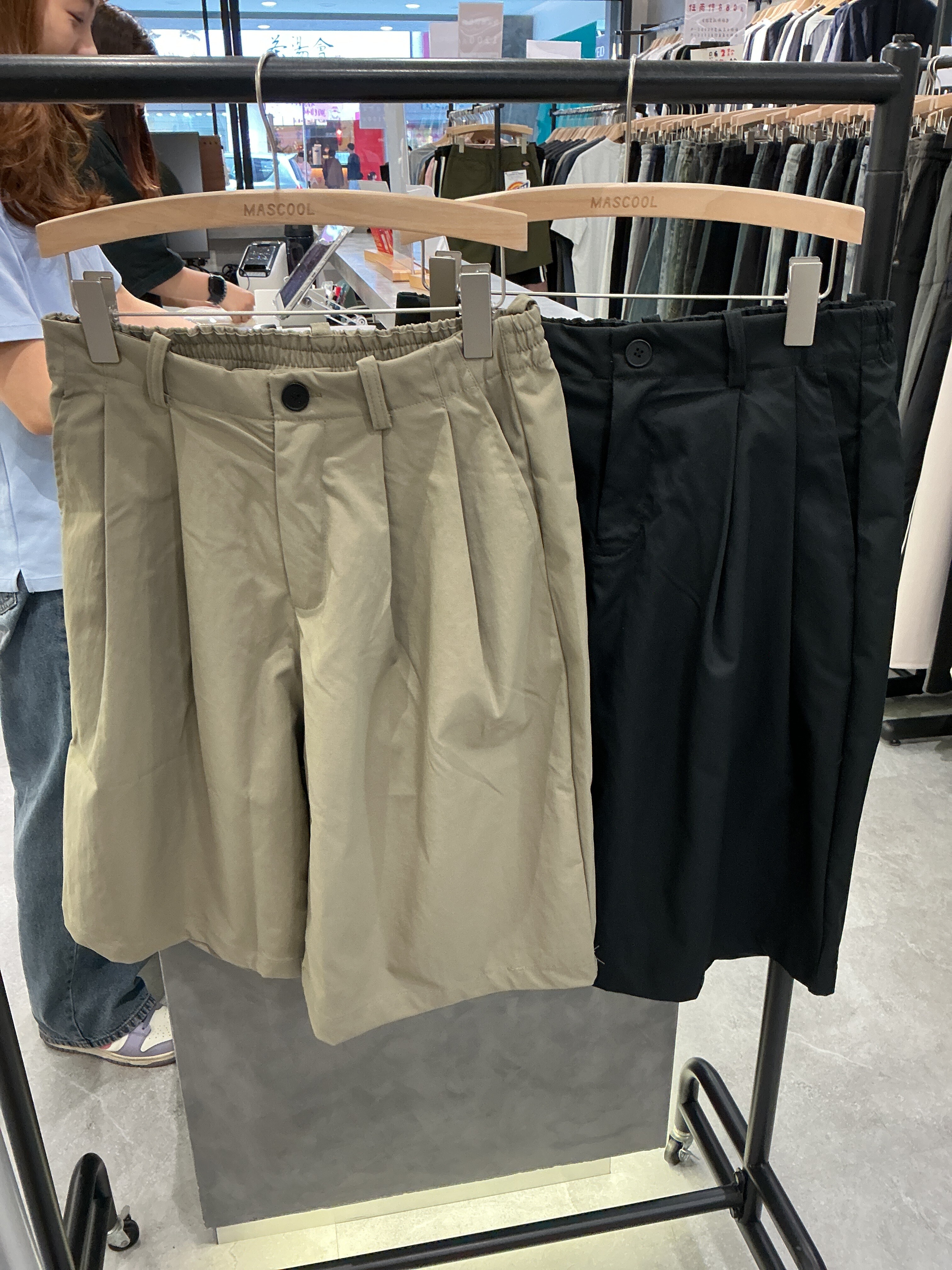 2603 腰部打摺西裝短褲