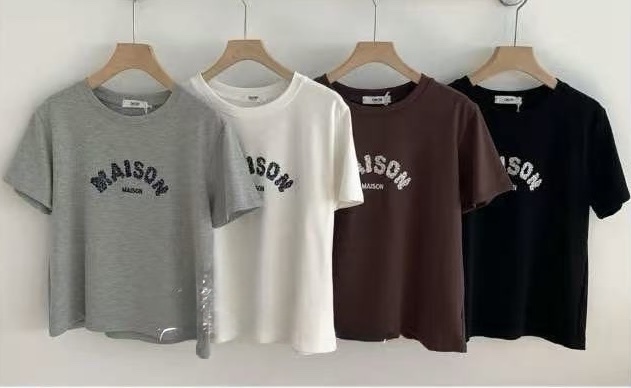 160 韓國簡約刺繡英文T