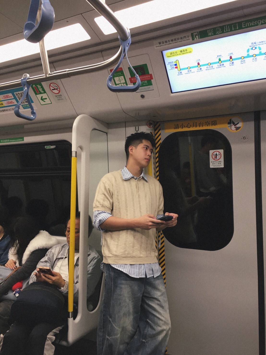 英倫復古短袖針織衫/杏色