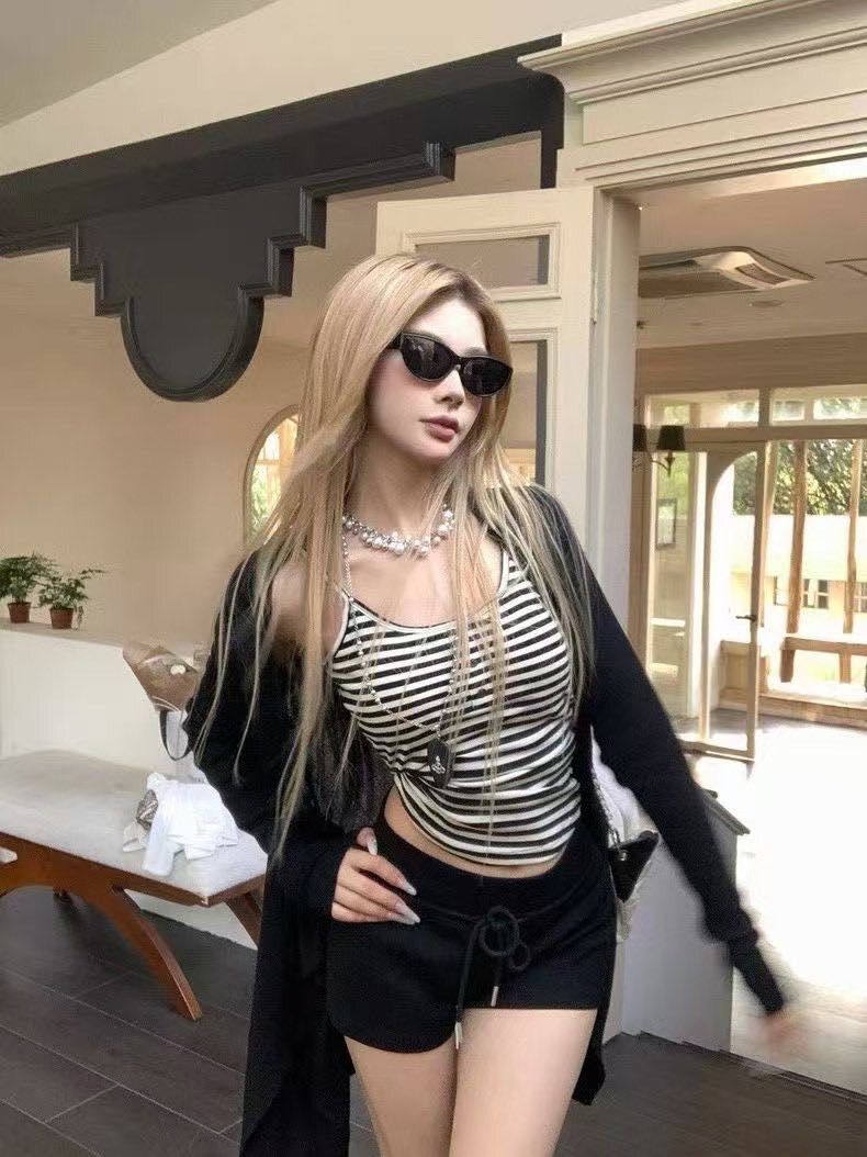 黑色開衫條紋背心短褲套裝❤️